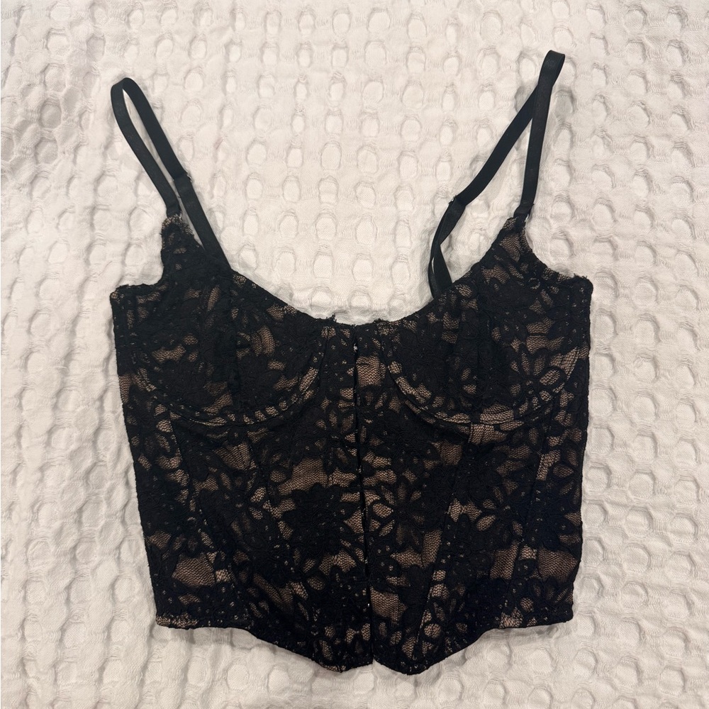 White fox  Black Lace Bustier